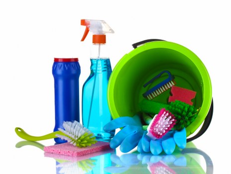 Cleaner in Brompton providing professional home cleaning